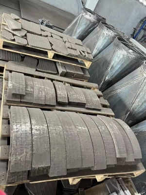 arc wear plate
