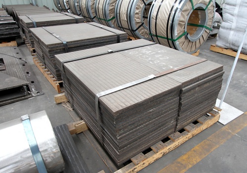 hardfacing plate