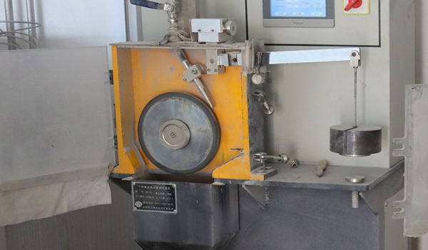ASTM G65 Dry Sand Rubber Wheel Abrasion Tester